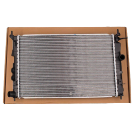 RADYATOR SU OPEL VECTRA B 2.5l V6