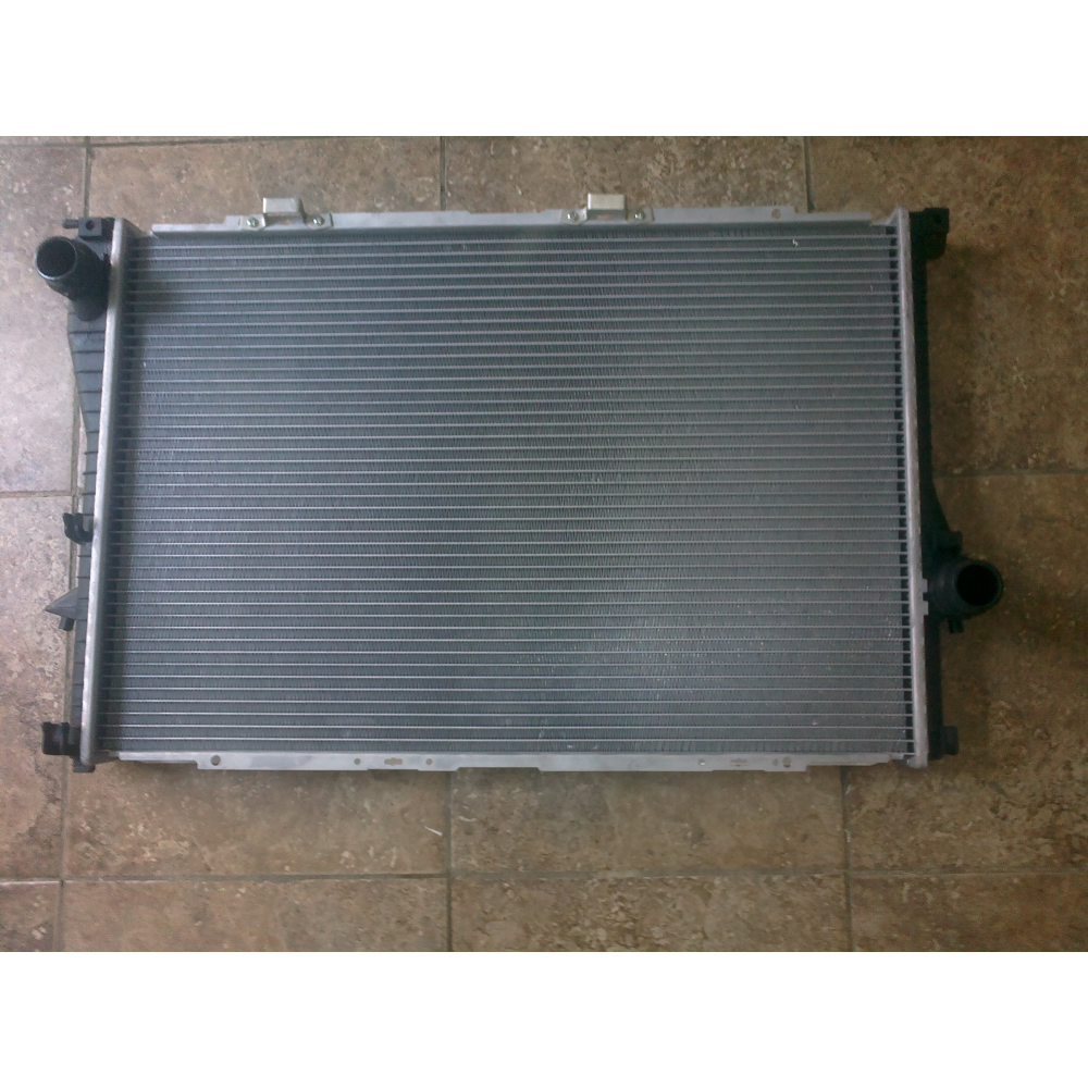 RADYATOR SU ALUMINYUM BMW 520I / 525I / E39 95>