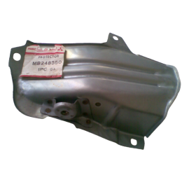 BENZIN BORU MUHAFAZA SACI MITSUBISHI LANCER 87-88