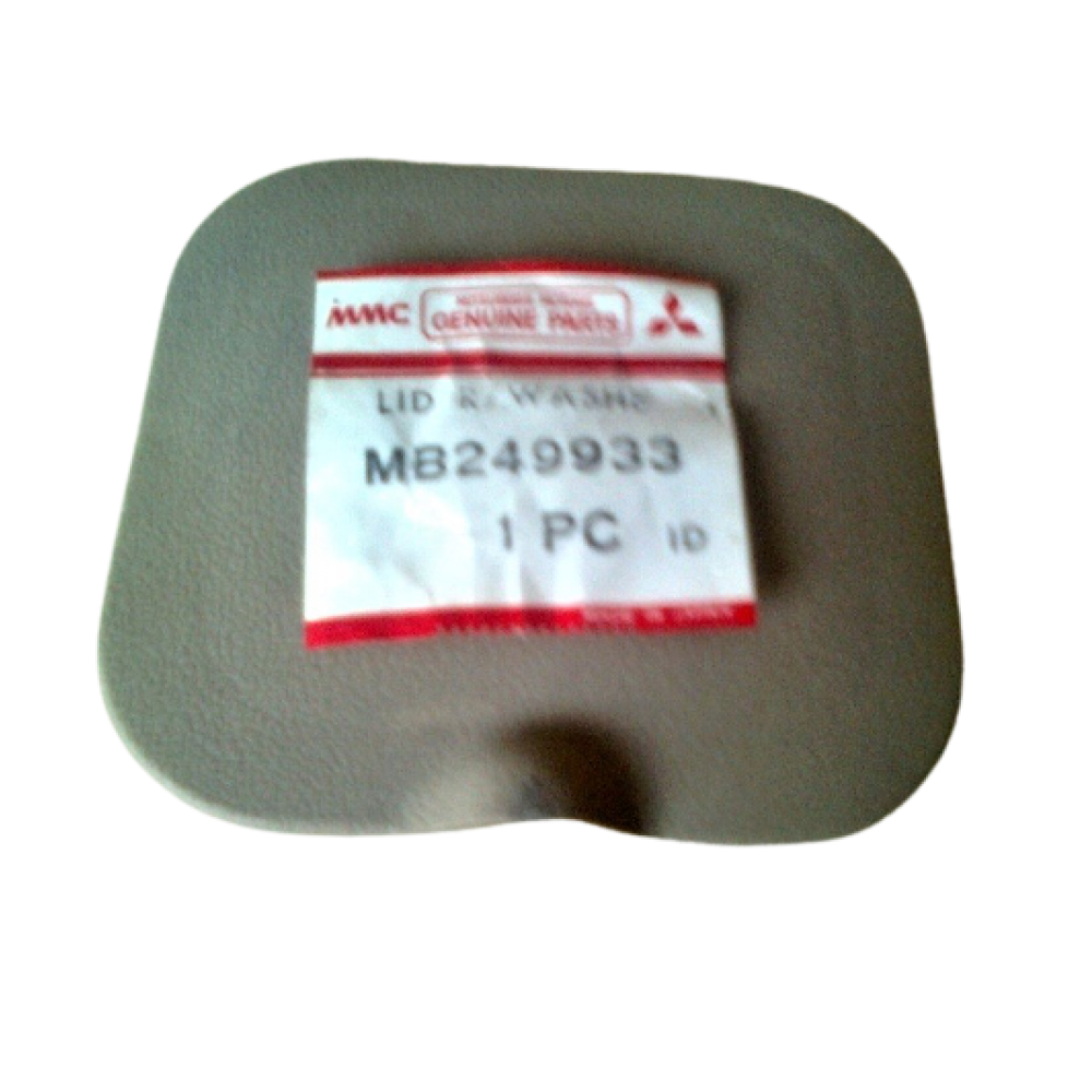 KAPAK ARKA SU FISKIYE MEMESI MITSUBISHI PAJERO 84-86