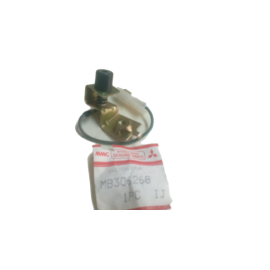 BAGAJ LAMBA ANAHTARI MITSUBISHI GALANT 86