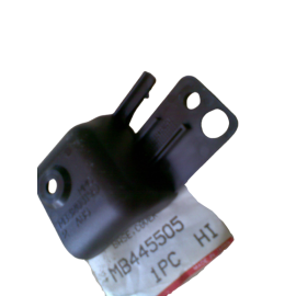 KAPAK KILIT ON SOL KAPI MITSUBISHI GALANT 84-87