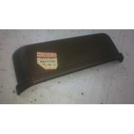 KAPI DOSEMESI CEBI IC SAG MITSUBISHI LANCER 85-88
