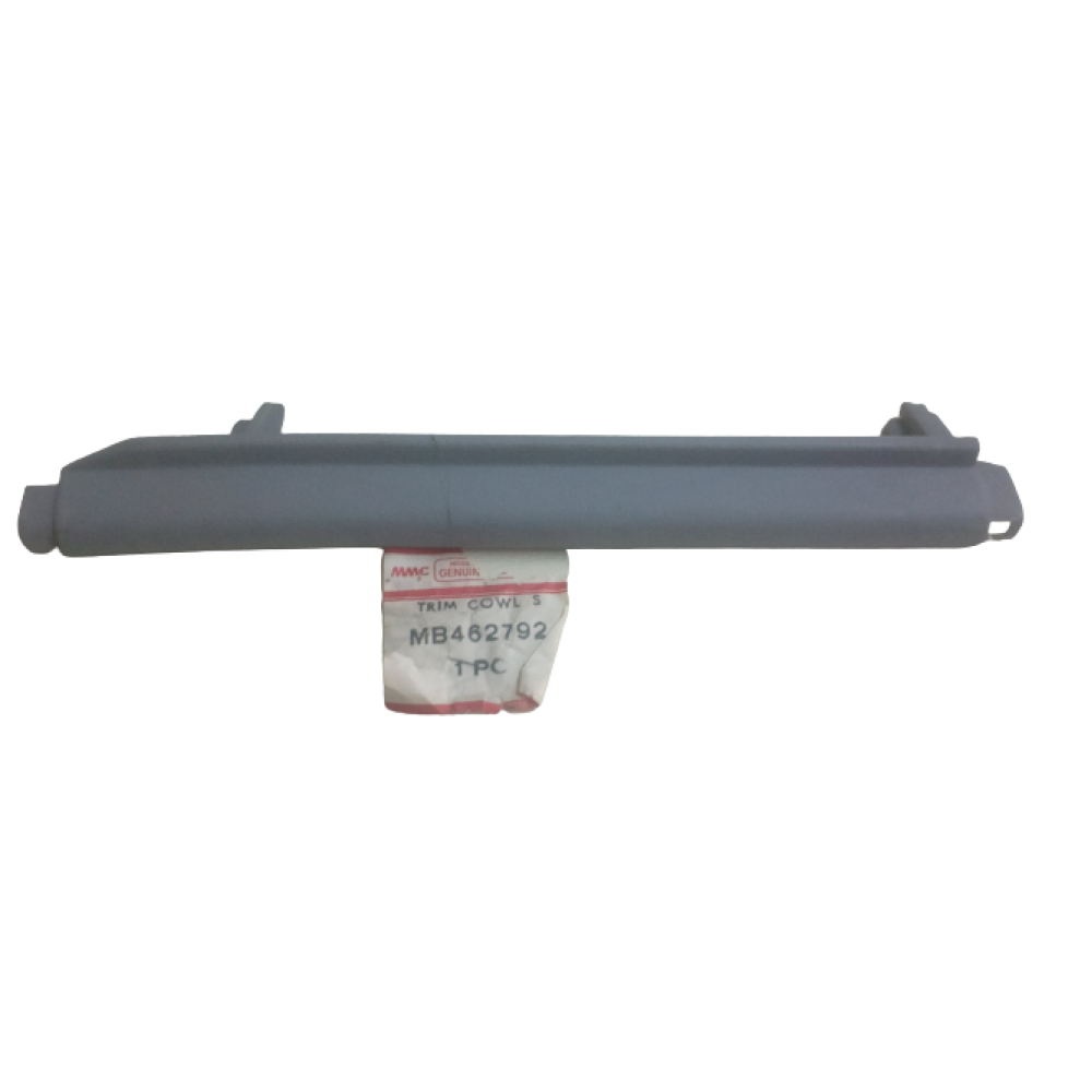 BAKALIT DIREK ON SAG ORTA MITSUBISHI LANCER 84-86