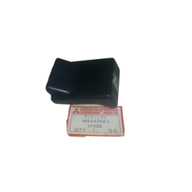 TUTAMAK KOLTUK AYAR SOL MITSUBISHI LANCER 84-85