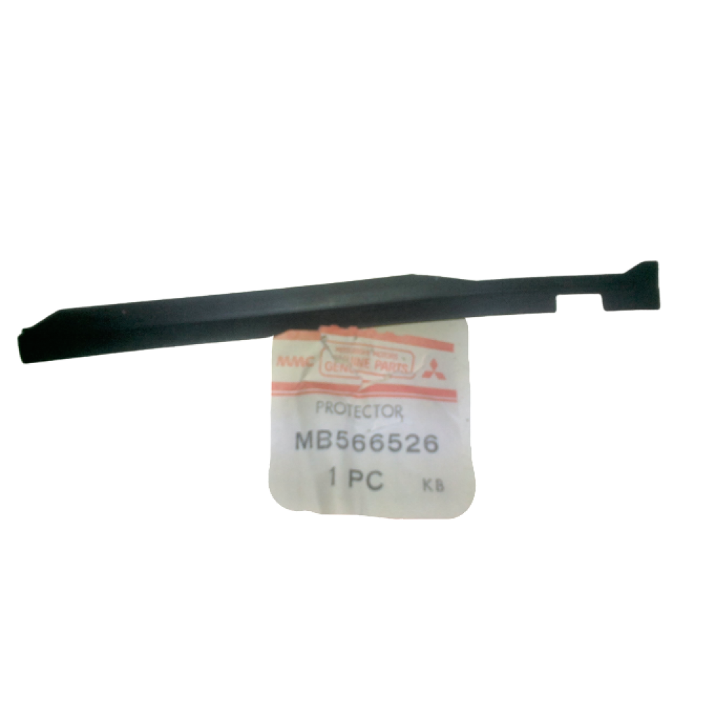 LASTIK PLAKA PANELI SAG MITSUBISHI GALANT 90