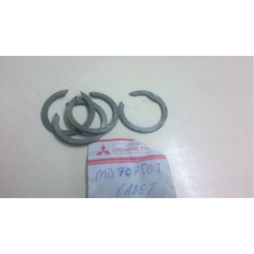 SEKMAN DISLI ARA SANZIMAN MITSUBISHI GALANT 86-87