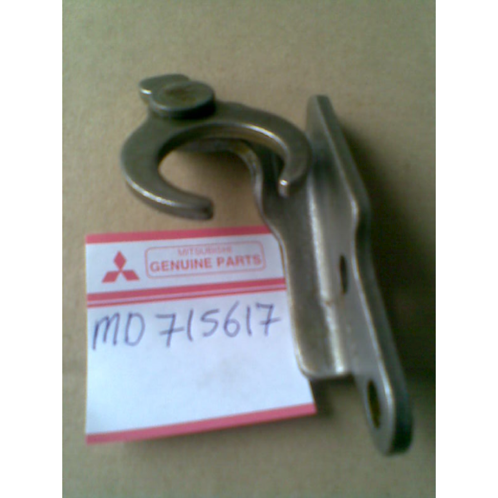 LEVER ASSY MITSUBISHI LANCER 86