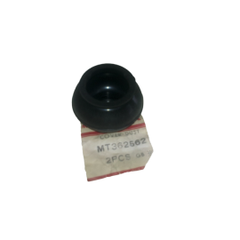 LASTIK UST ROTIL TOZ MITSUBISHI PAJERO 86-88