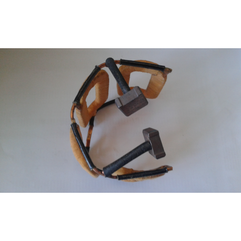 YASTIK MARS MOTOR MITSUBISHI L300 / HYUNDAI H100 E.M.