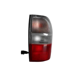 STOP BEYAZ SINYALLI ARKA SAG MITSUBISHI L200 01-03