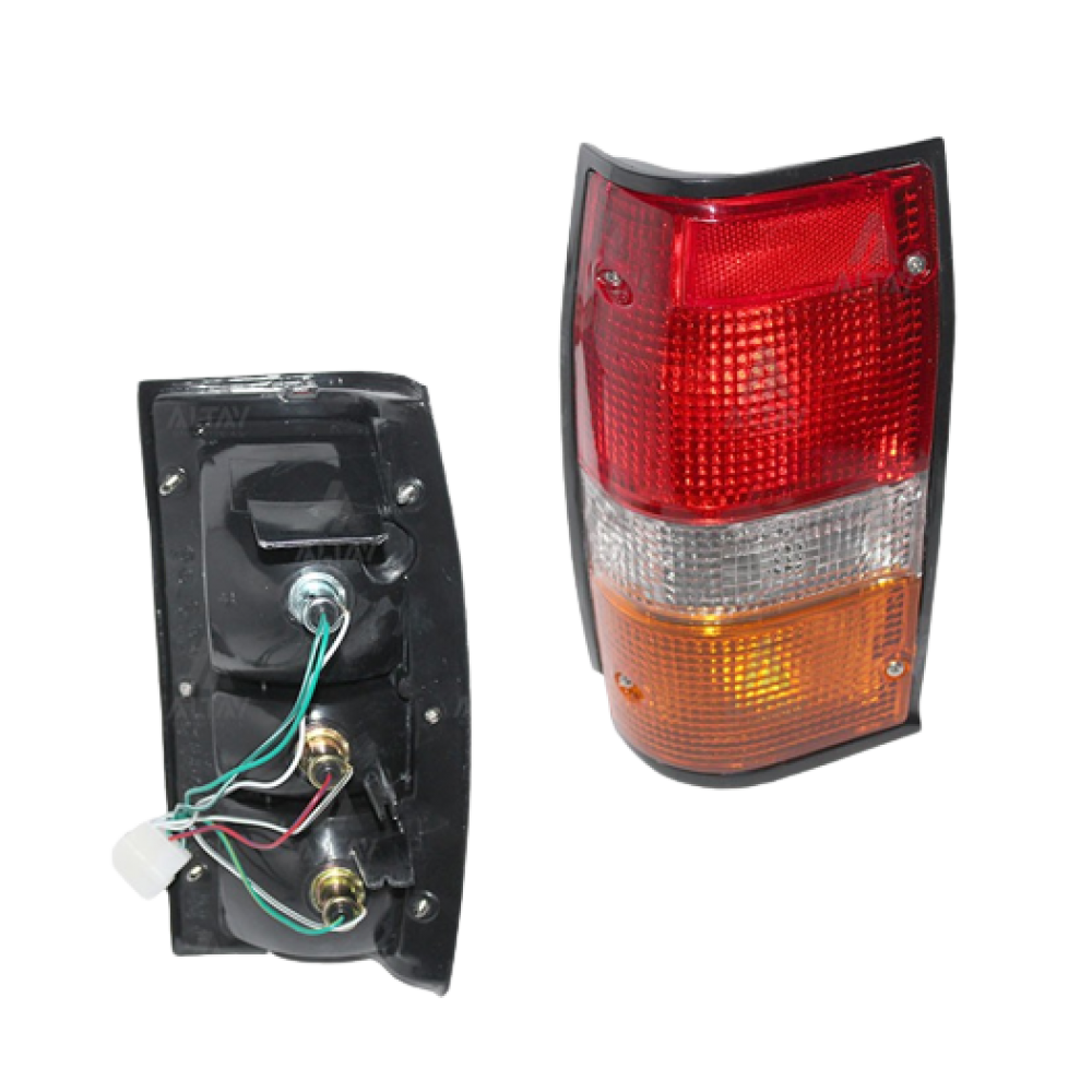 STOP LAMBA SIYAH SAG MITSUBISHI L200 90-98
